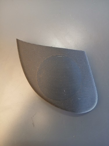 Toyota yaris grille - toyota, /